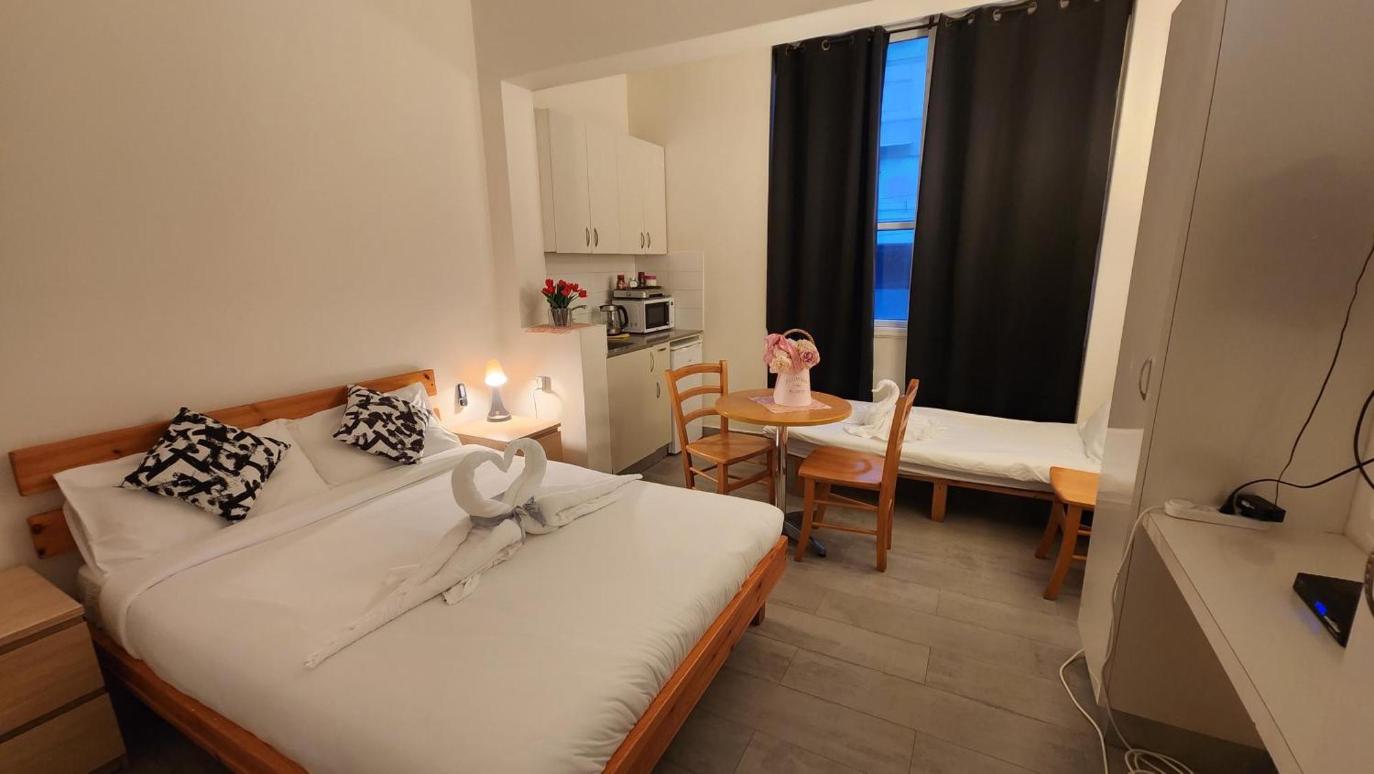 Aparthotel David Hameleh House Netanya Habitación foto